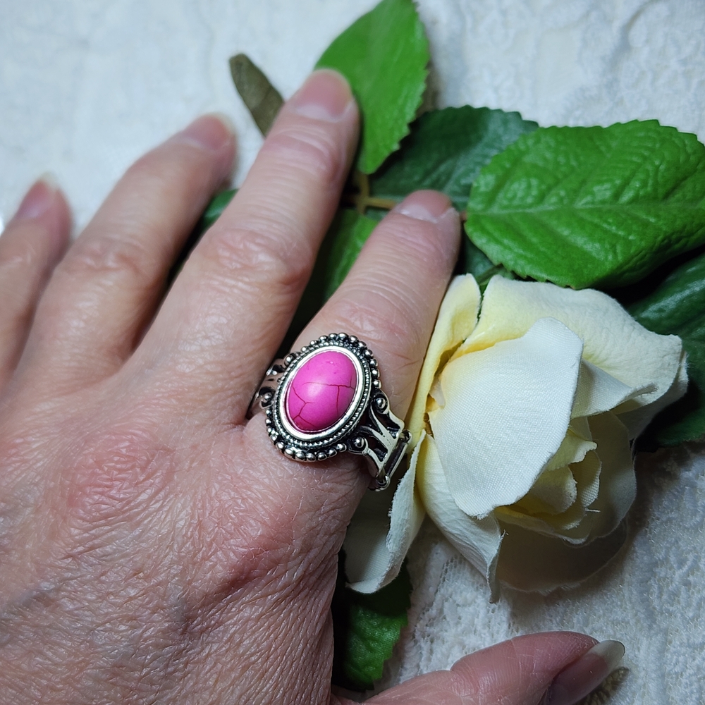 Silver Toned Stretch Ring Wuth Faux Pink Stone